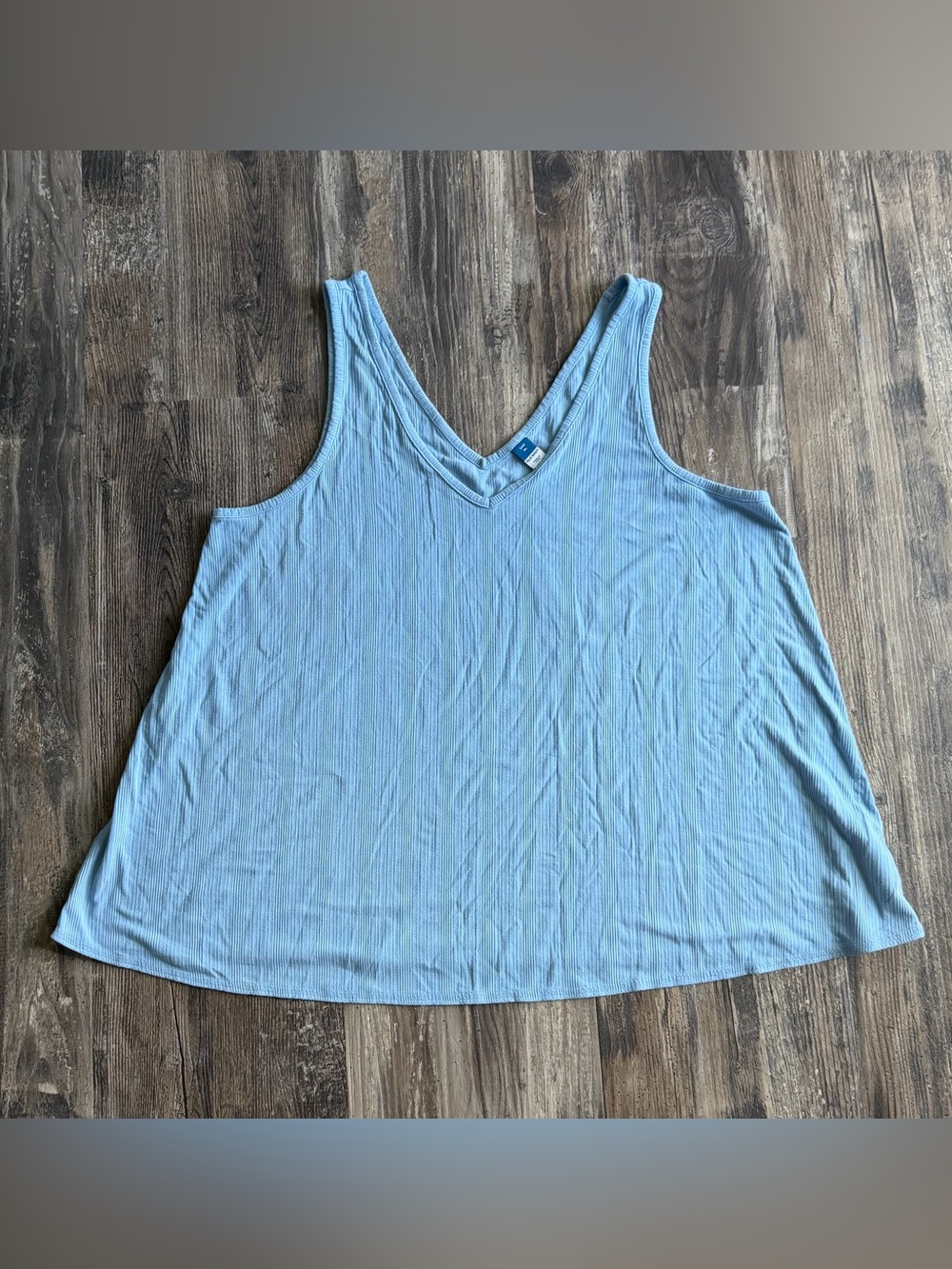 Old Navy luxe light blue v-neck sleeveless blouse tank top women’s XL
